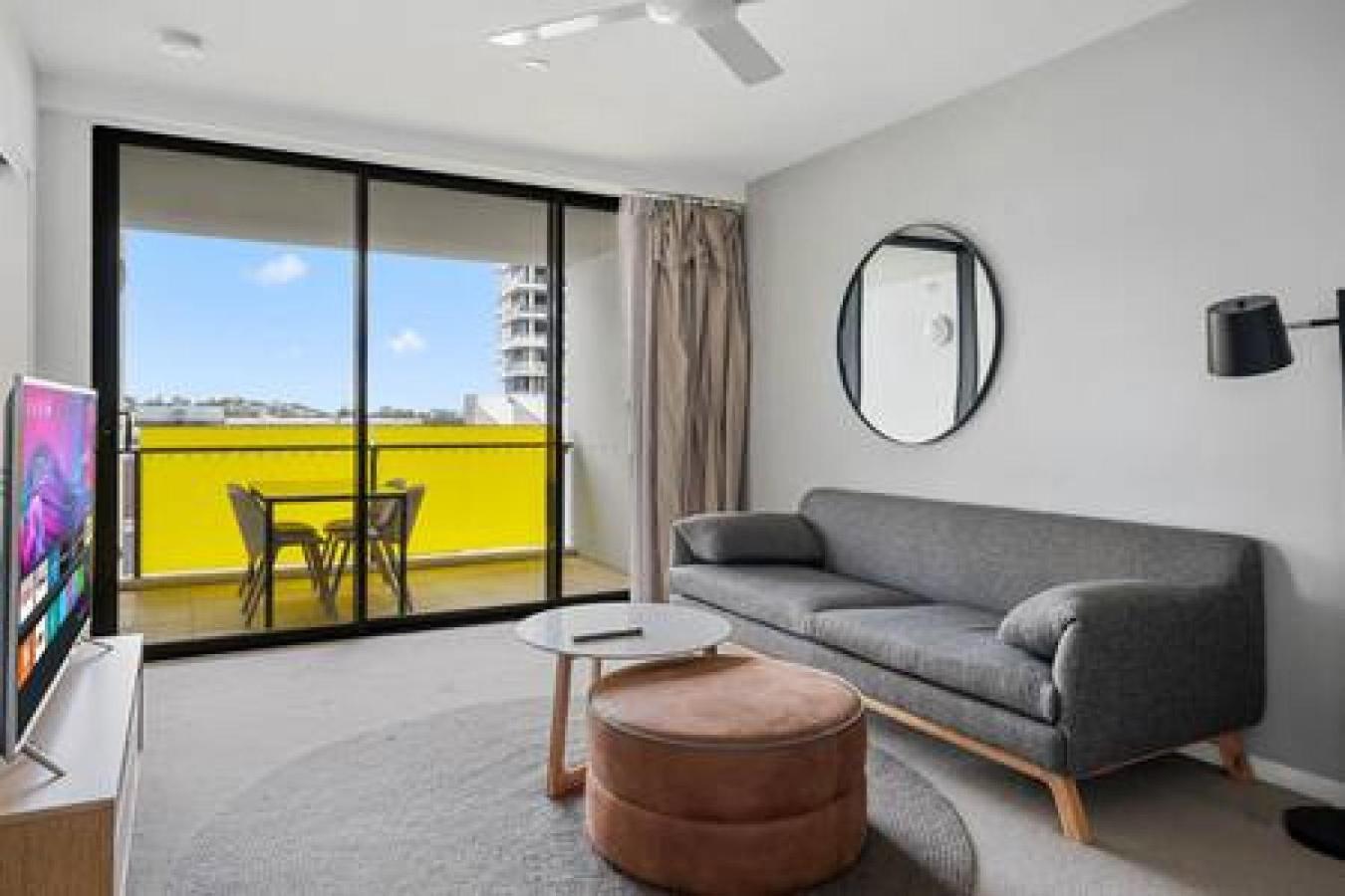 54Q Abnb-Style Apt Opposite Lush Park Playground, Portside 2Br Fpkg บริสเบน ภายนอก รูปภาพ